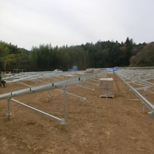 Pv päikesepatareid maanduskruvi alumiiniumist kinnitus / kronstein / riivisüsteem